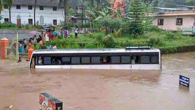 印度喀拉拉邦遭遇暴雨 造成至少8人死亡