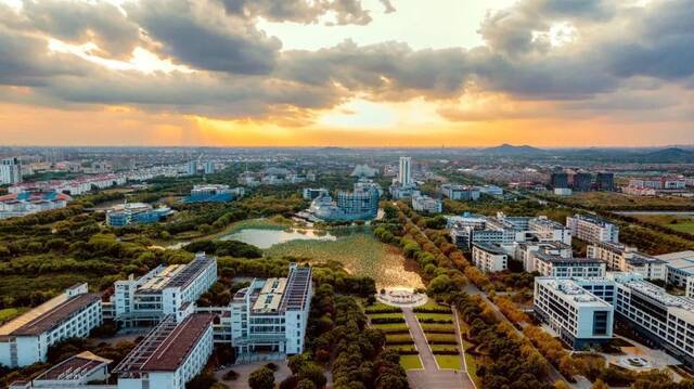 △松江校区鸟瞰图