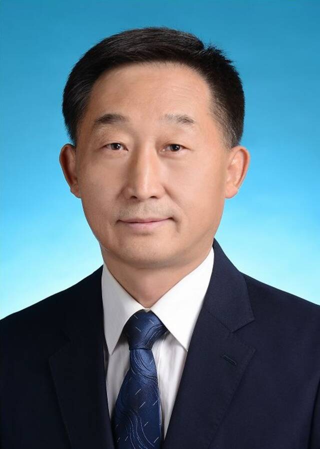 刘宁任广西壮族自治区党委书记 王宁任云南省委书记