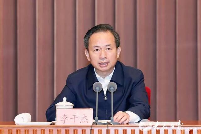 刘家义辞去山东省人民代表大会常务委员会主任职务