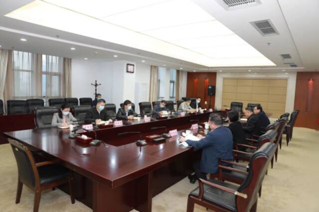 省法院召开全省第二批法院队伍教育整顿领导小组第十二次会议