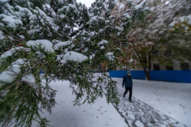 惊艳！北科的初雪！