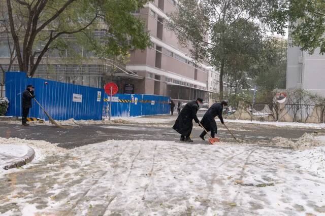 惊艳！北科的初雪！