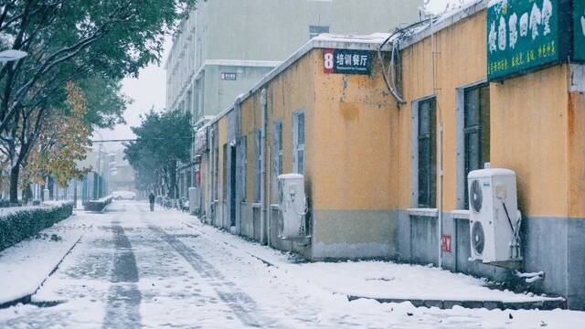 惊艳！北科的初雪！