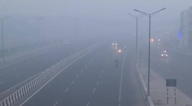 印度首都近日空气质量糟糕（视频截图）