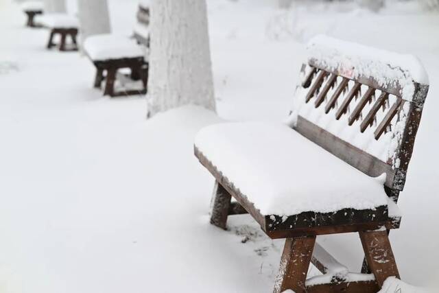 建大  冬 · 雪