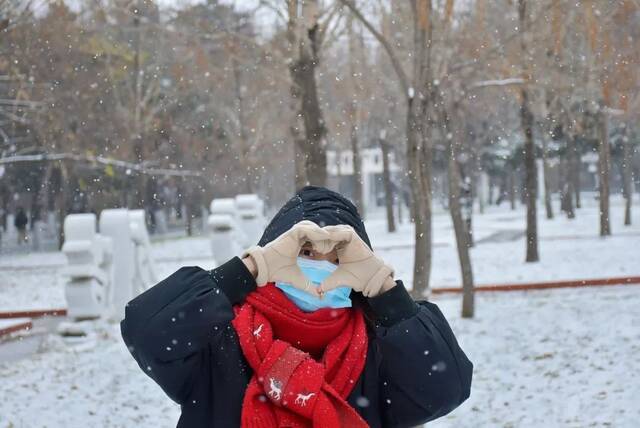 东师初雪  久等了，每一帧都是惊艳