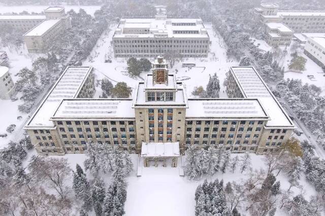 我爱你，东大的雪！