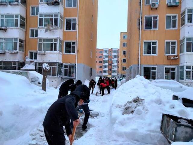 内蒙古：战风斗雪保民生