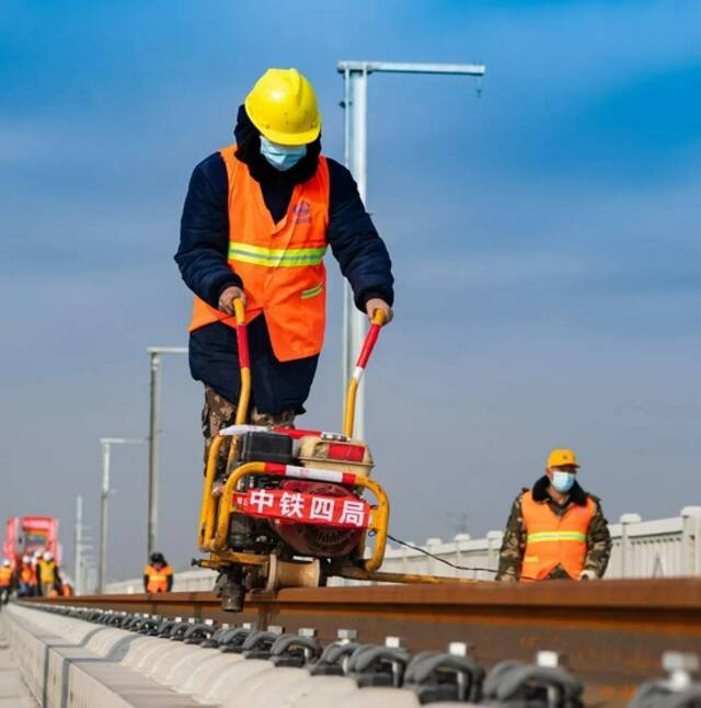 北京到滨海新区仅需1小时！京津第二条城际铁路加速铺轨