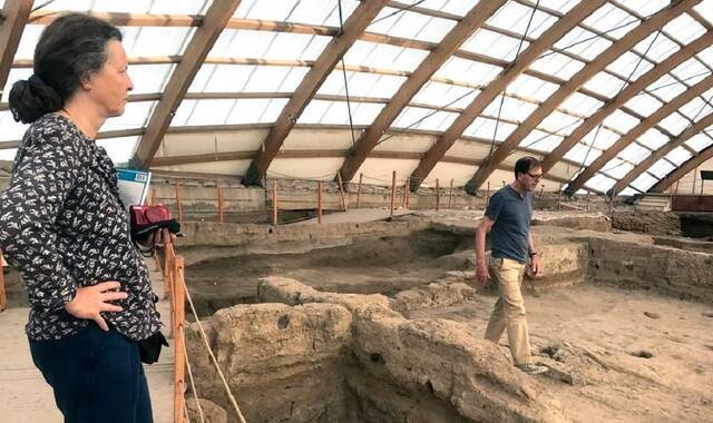 土耳其Çatalhöyük遗址的新石器时代人类使用树木韧皮纤维制作服装