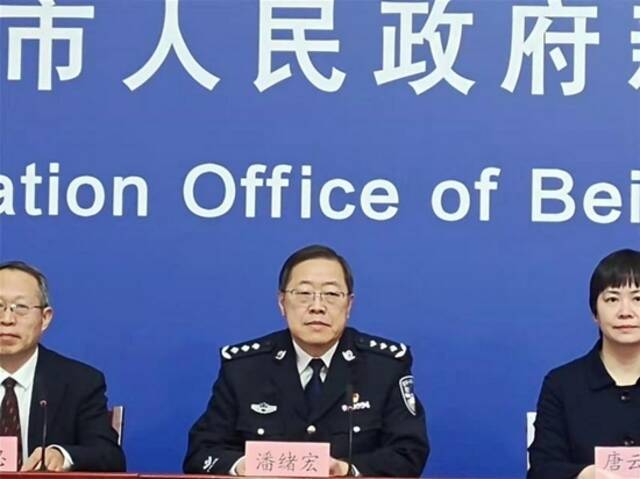 北京警方：明起进京查验核酸阴性证明 环京通勤人员可这样做