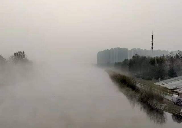 北京大气扩散条件开始转差，双休日将迎冷空气