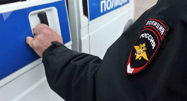 俄媒：俄彼尔姆多家购物中心在收到“炸弹”威胁消息后疏散人员