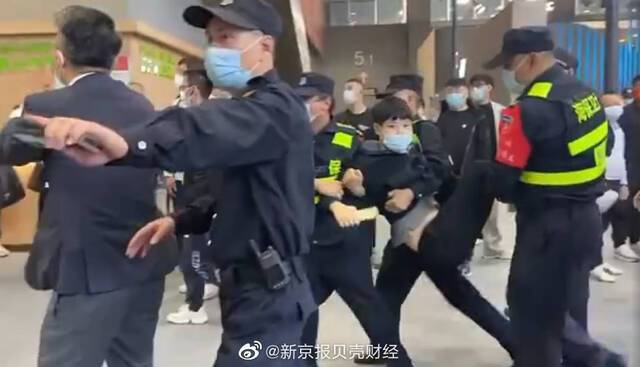 小鹏回应广州车展车主维权：涉事车主曾多次在车主群内挑起争执