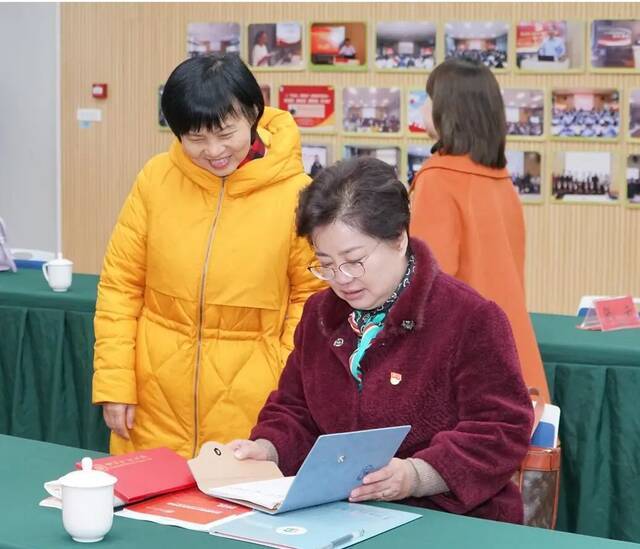 让多姿多彩的杜鹃花开遍黔中大地——贵州师范大学80华诞毕节校友座谈会召开