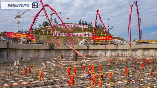 5天4.7万方！广西龙门大桥刷新海中桥梁连续浇筑世界纪录