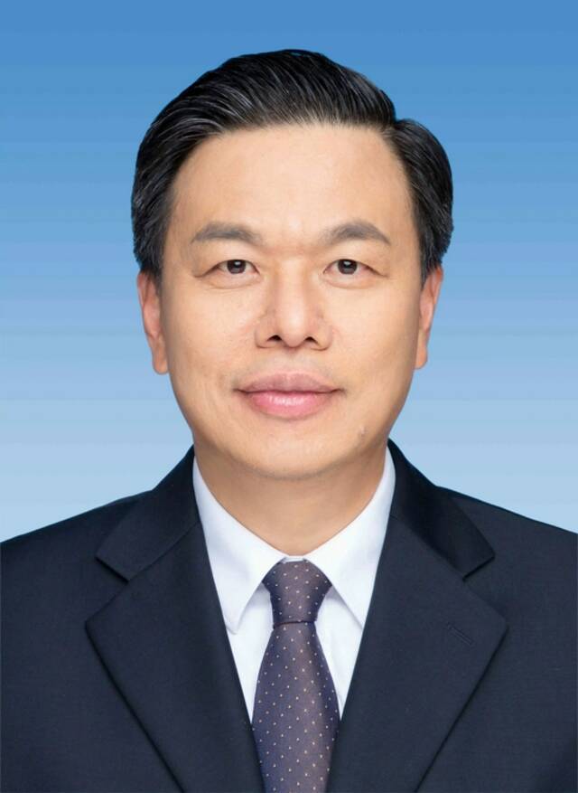 刘宁当选广西壮族自治区党委书记，蓝天立、刘小明为副书记