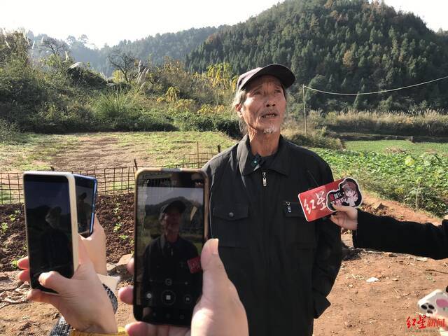 “好久没睡这样舒服的觉了！” 欲步行3000里回家的中江大爷，回家了