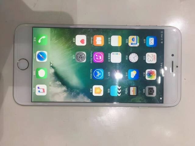 再见了！苹果本月底将在全球范围淘汰iPhone 6 Plus