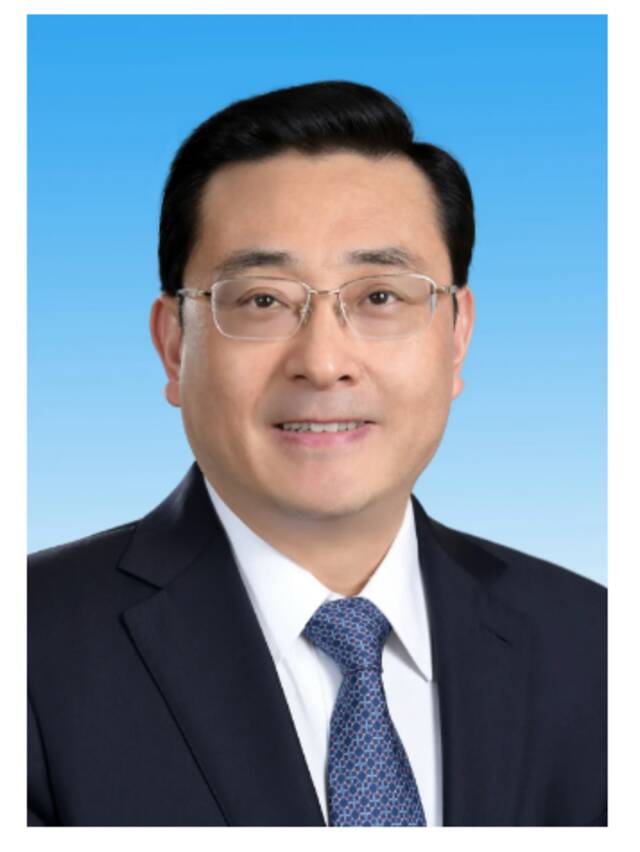 费高云任江苏副省长