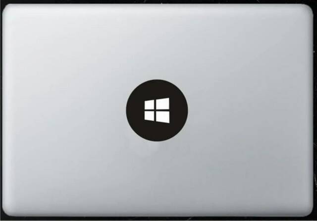 贴上 Windows标的 MacBook