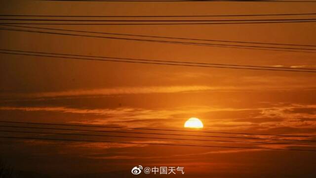 北京金色晚霞 夕阳如跳动音符