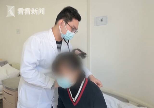 连续一个月咳嗽 女子接触发霉玉米肺部长满真菌