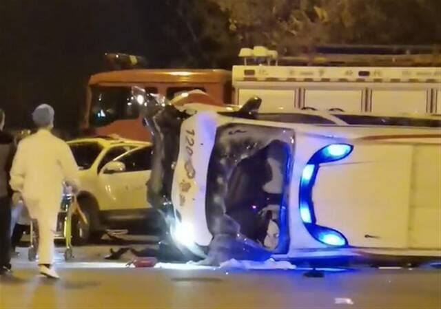 安徽定远一救护车司机车祸中身亡，另有多人受伤