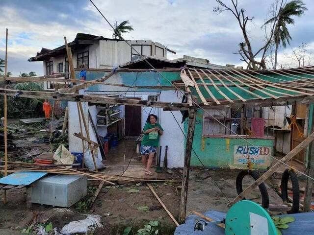 台风“雷伊”恐致菲律宾超百人死亡