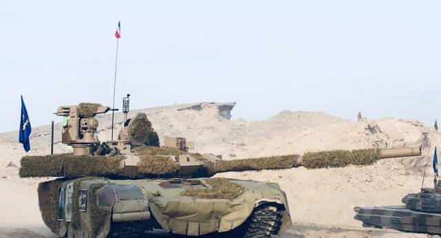 伊朗军演第三日：卡拉坦克首次投入实战演习