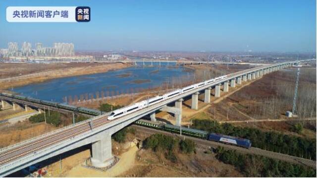 日兰高铁曲庄段开通运营 山东新增首条贯穿东西高铁通道