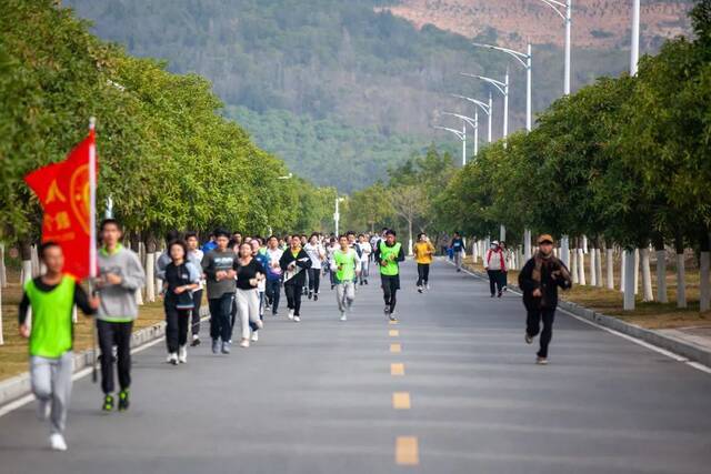 点燃寒冷冬日，厦大人开跑！