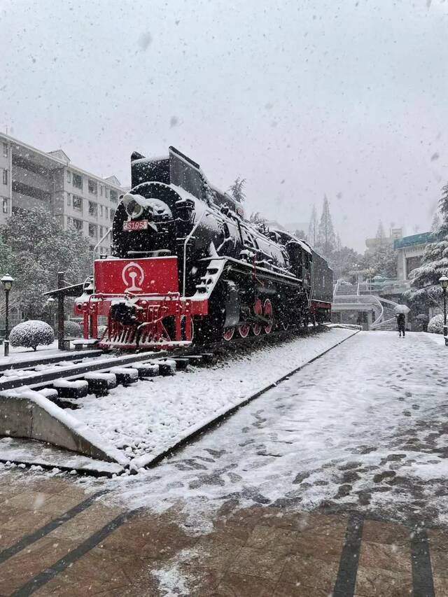 一起来中南看雪吧！