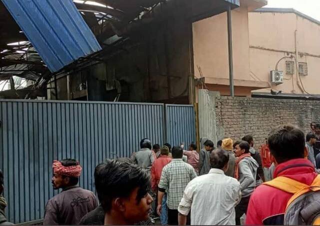 印度比哈尔邦一工厂发生锅炉爆炸 已致6死12伤