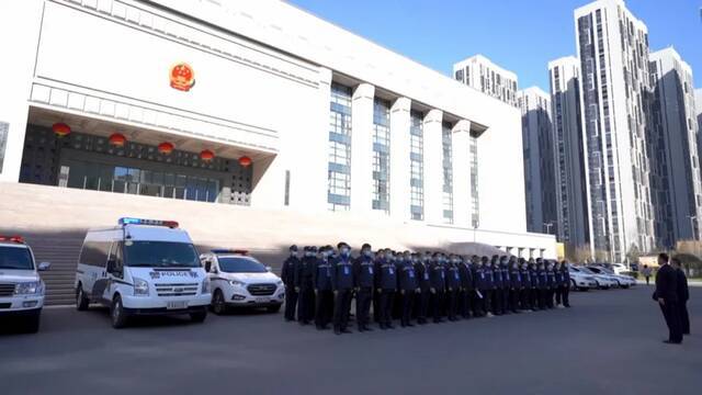 11月12日，太原中院开展“涉民生案件专项行动”