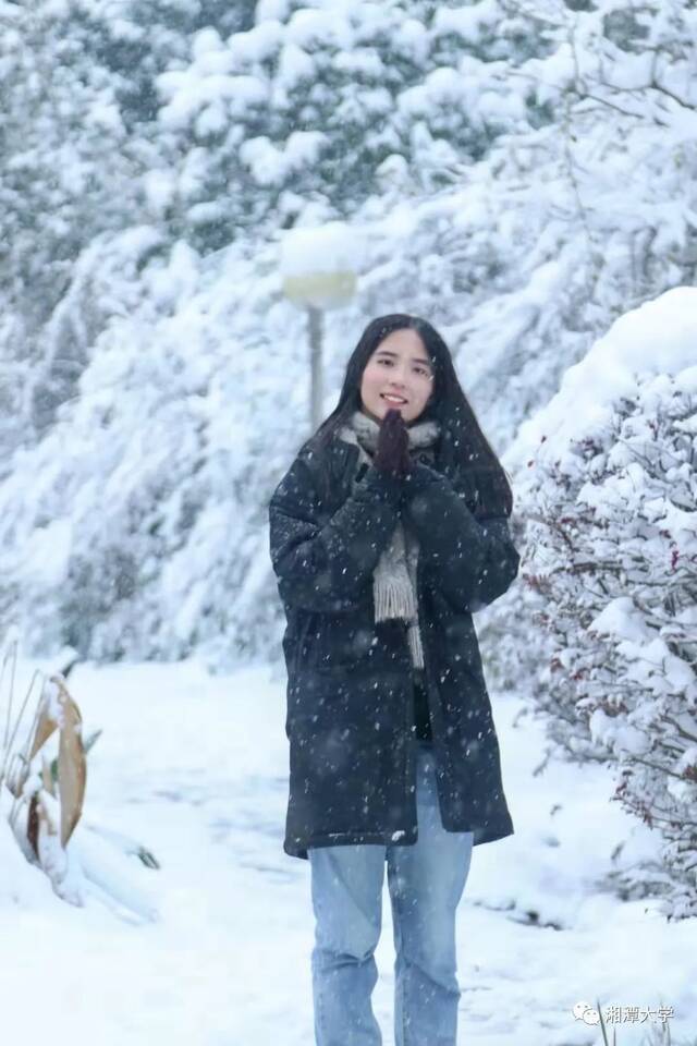 这样的湘大“雪”子，一整个爱住！