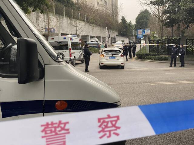 重庆“男子与女友共谋杀害亲生儿女案”今日将宣判