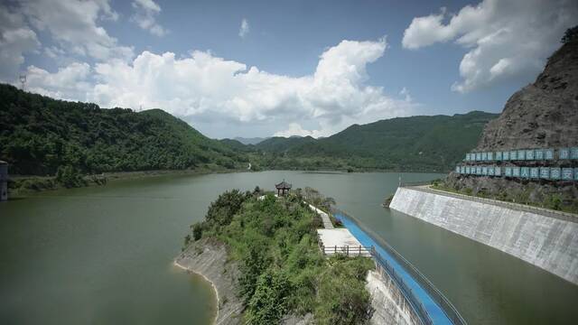 梨子坪水库工程全貌库内蓄水情况市水利局供图