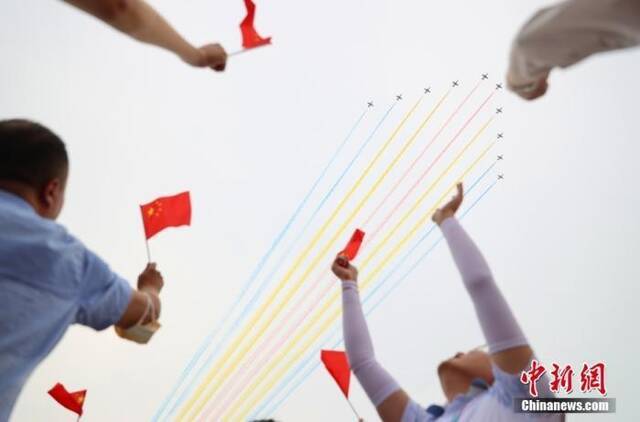 资料图：2021年7月1日，庆祝中国共产党成立100周年大会在北京天安门广场隆重举行。中新社记者杨可佳摄