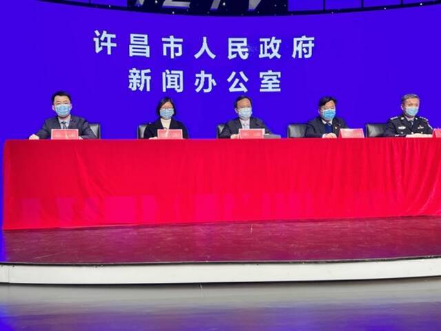 河南许昌：本轮疫情禹州共报告确诊9例！无症状感染者23例！