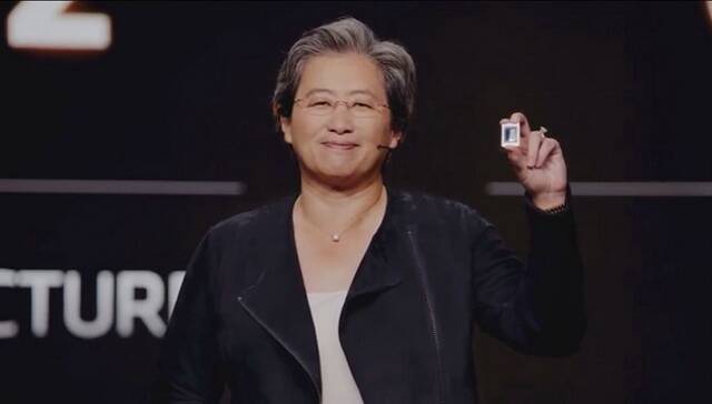 图片来源：AMD，图中人物为AMD CEO苏姿丰