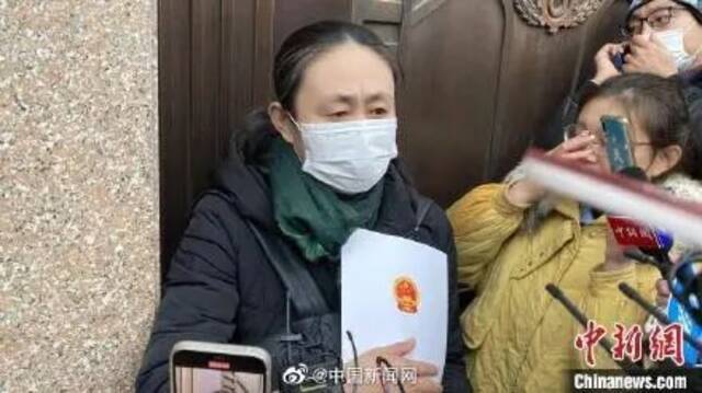 江歌母亲称拿到赔偿款将捐出！还将继续起诉这些人