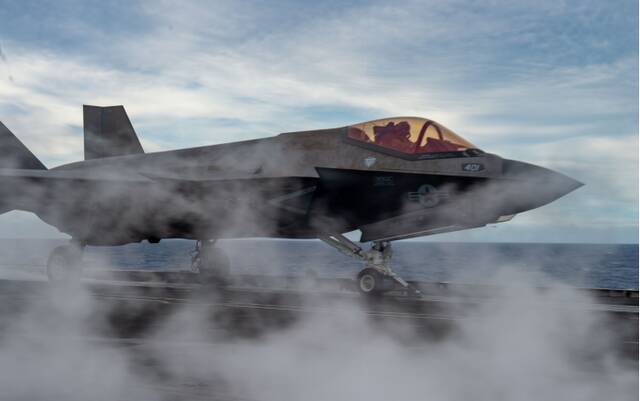 警惕！美军超“两打”F-35靠近中国集结！