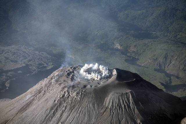 圣地亚古多火山口