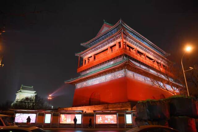 北京中轴线西城段今晚正式亮灯，依据十二时辰调节亮度和色温