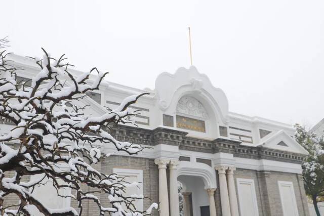 “雪”落河大！！109年了~