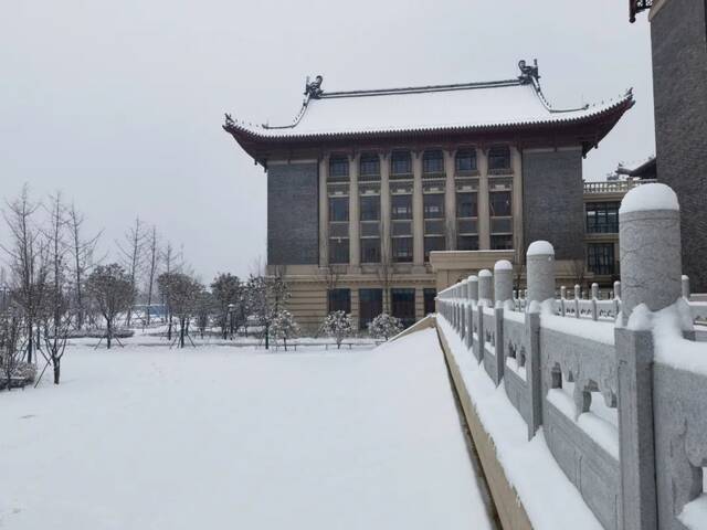 “雪”落河大！！109年了~