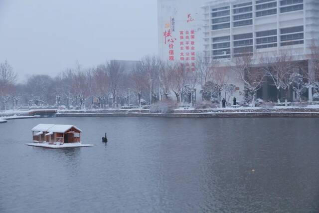 “雪”落河大！！109年了~