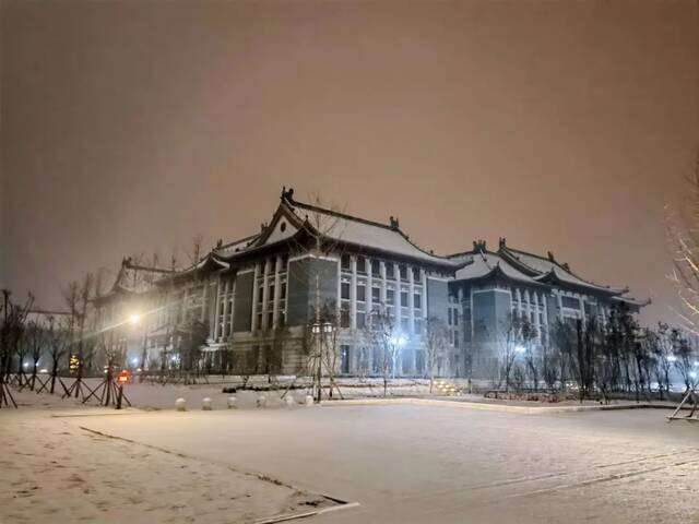 “雪”落河大！！109年了~